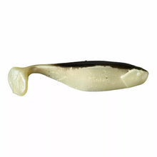 Laden Sie das Bild in den Galerie-Viewer, Mann's bait company 6" shad M-080. Fishing lures