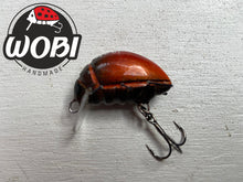 Laden Sie das Bild in den Galerie-Viewer, Wobi Bug Surface fishing lure. 100 % hand made hard lure.
